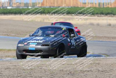 media/Apr-30-2022-CalClub SCCA (Sat) [[98b58ad398]]/Group 5/Race (Outside Grapevine)/